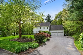 1 Bramblewood St, Bridgewater, MA 02324