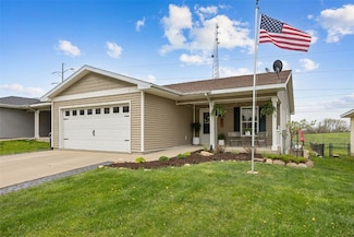 431 Moose Dr NW, Cedar Rapids, IA 52405