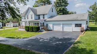 223 Providence Rd, Buda, IL 61314