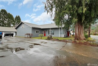 365 3rd St, Morton, WA 98356