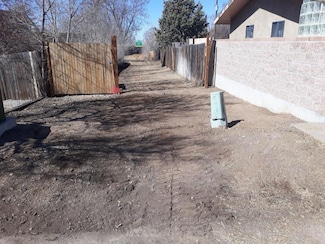 119 Canyon View Ct NE, Albuquerque, NM 87123