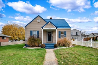 1525 Neely St, Natrona Heights, PA 15065