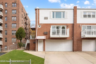 622 Hylan Blvd, Staten Island, NY 10305