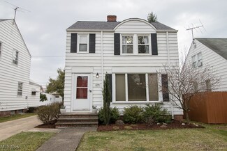 1094 Piermont Rd, Cleveland, OH 44121