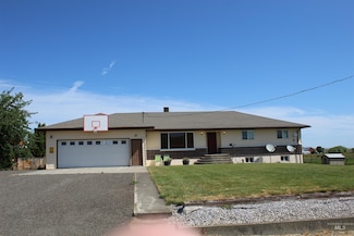1034 Greencreek Rd, Greencreek, ID 83533