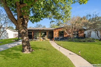 623 E Nottingham Dr, San Antonio, TX 78209