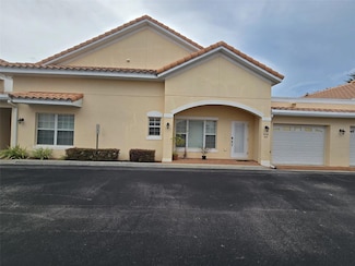 346 David Walker Dr Unit K-6, Tavares, FL 32778