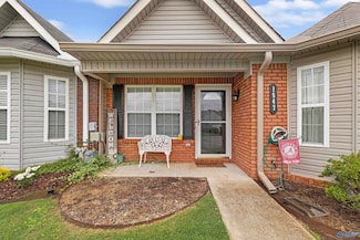 1547 Berkley St SW, Decatur, AL 35603
