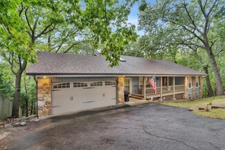 1607 Bardman Ct, High Ridge, MO 63049