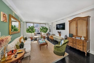 207 E 74th St Unit 7F, New York, NY 10021