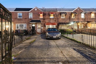 727 Euclid Ave, Brooklyn, NY 11208