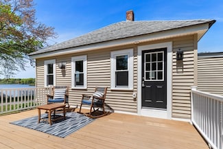 1 Batchelder Ave, North Reading, MA 01864
