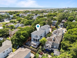 211 82nd St Unit B, Virginia Beach, VA 23451