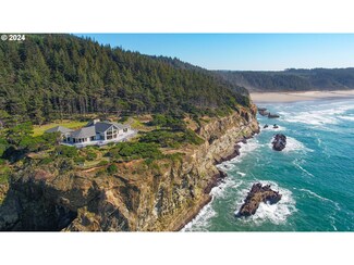 88515 Pacific Surf Ln, Bandon, OR 97411