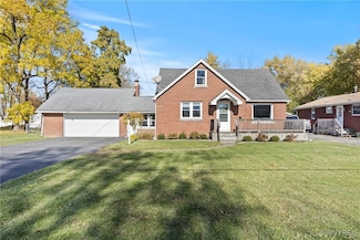 3643 Demler Dr, North Tonawanda, NY 14120