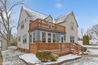 324 N 13th St, Niles, MI 49120