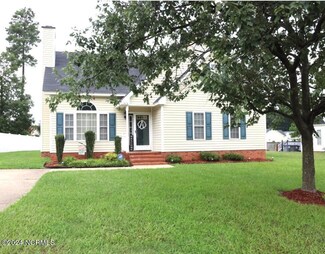 1616 Winterberry Dr, Rocky Mount, NC 27804