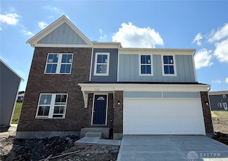 1208 Heathgate Way, Fairborn, OH 45324