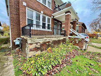 4013 Beniteau St, Detroit, MI 48214