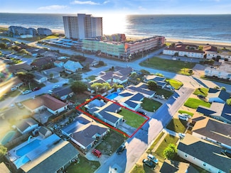 3504 80th St, Galveston, TX 77551