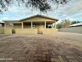 3220 N Romero Rd, Tucson, AZ 85705