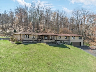116 Maple Run Woodlands, Greensburg, PA 15601