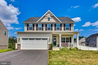 206 Heirloom Way, Stafford, VA 22554