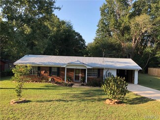 134 Brentwood Ln, Moundville, AL 35474