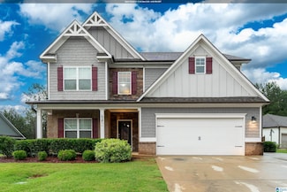 595 Lakeridge Dr, Trussville, AL 35173