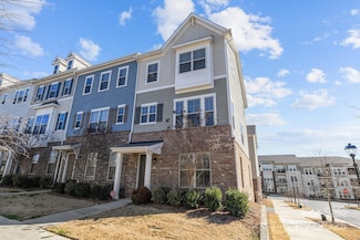 9804 Ainslie Downs St, Charlotte, NC 28273