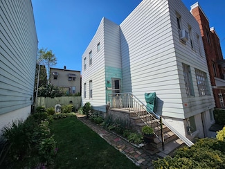 121 Dekalb Ave, Jersey City, NJ 07306