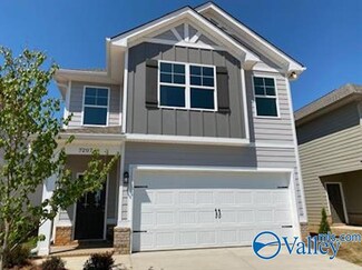 7207 Elmcroft Ave NW, Huntsville, AL 35806