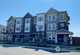 19277 NE 69th Cir Unit 101, Redmond, WA 98052