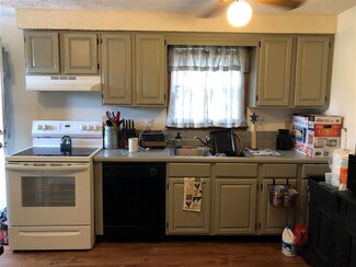 170 Beech St, Manchester, NH 03103