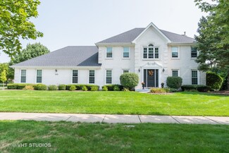 2604 Gleneagles Rd, Naperville, IL 60565