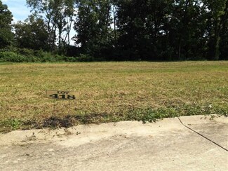 418 Rock Camp Rd, Milton, WV 25541