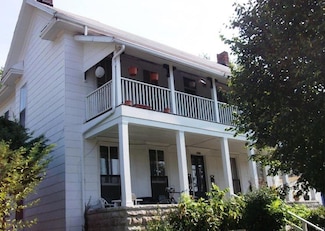 726 W 6th St Unit 3, Bloomington, IN 47404
