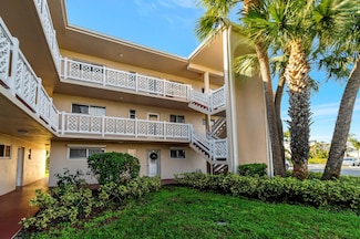 2682 Garden Dr S Unit 311, Lake Worth, FL 33461
