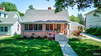 227 N Main St, Tipton, IN 46072