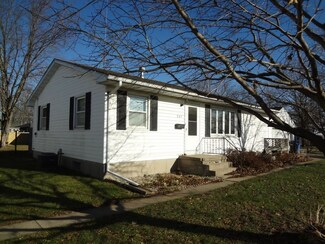 205 4th St, Brodhead, WI 53520