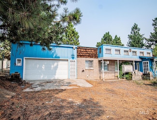 221 3rd St, Craigmont, ID 83523