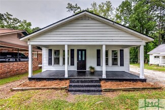 144 Smith Ave, Savannah, GA 31408