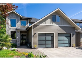 10641 SW Ponderosa Ln, Tualatin, OR 97062
