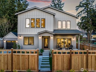 6802 31st Ave NE, Seattle, WA 98115