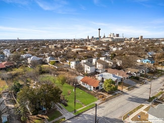 1019 S Pine St, San Antonio, TX 78210