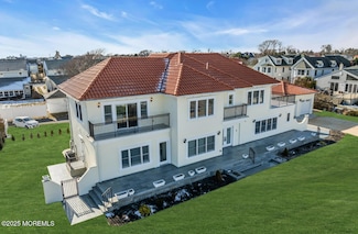 1 Private Dr, Long Branch, NJ 07740