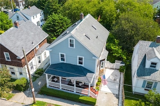 68 Roseneath Ave, Newport, RI 02840