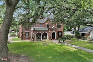 1010 S Main St, Henderson, TX 75654