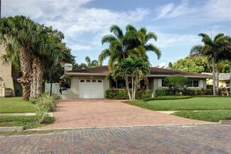 6936 Mango Ave S, Saint Petersburg, FL 33707