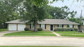 512 Wilmington Dr, Bellaire, TX 77401